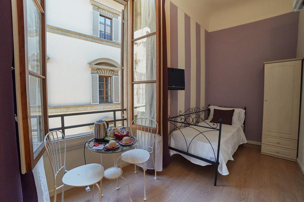 B&B Di Piazza Del Duomo Firenze Eksteriør bilde