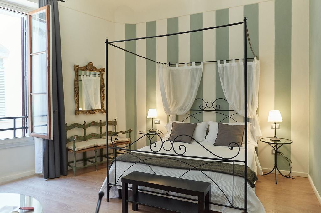 B&B Di Piazza Del Duomo Firenze Rom bilde