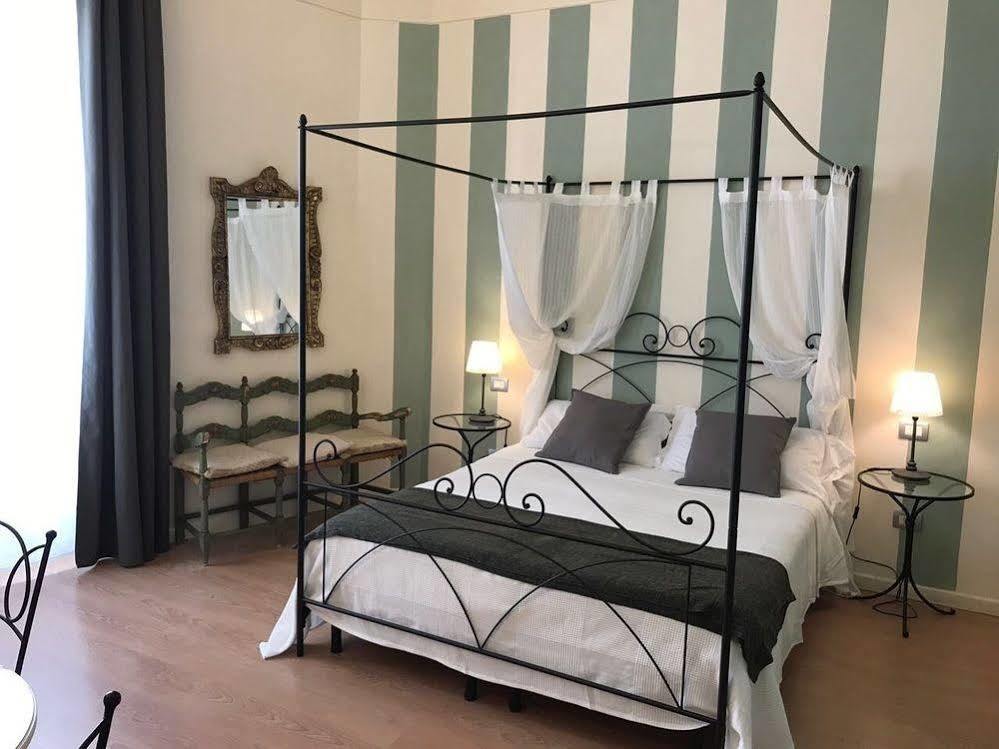 B&B Di Piazza Del Duomo Firenze Eksteriør bilde