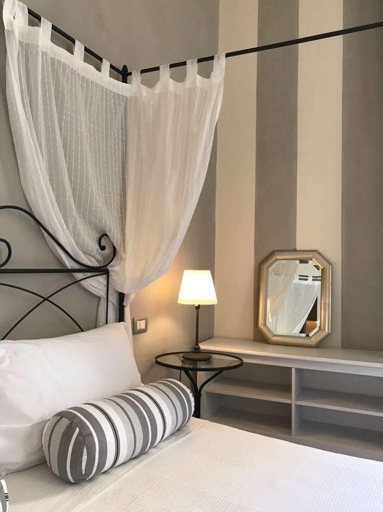 B&B Di Piazza Del Duomo Firenze Eksteriør bilde