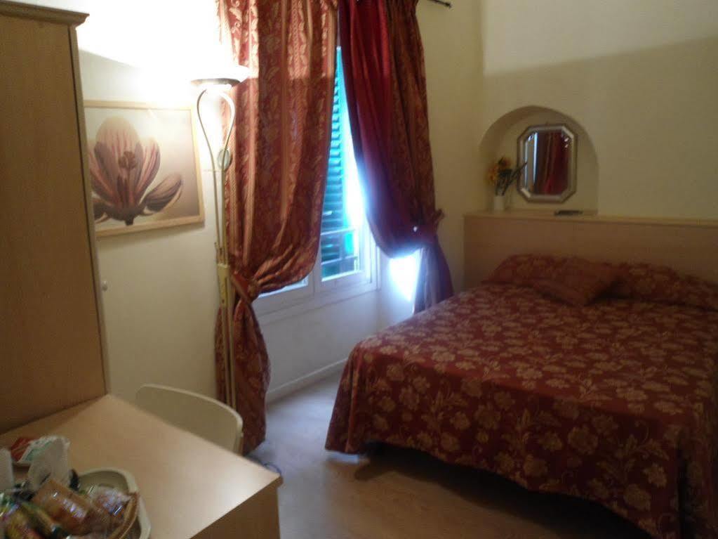 B&B Di Piazza Del Duomo Firenze Eksteriør bilde